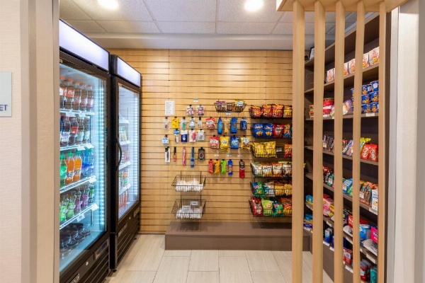 Holiday Inn Express Minden image 25